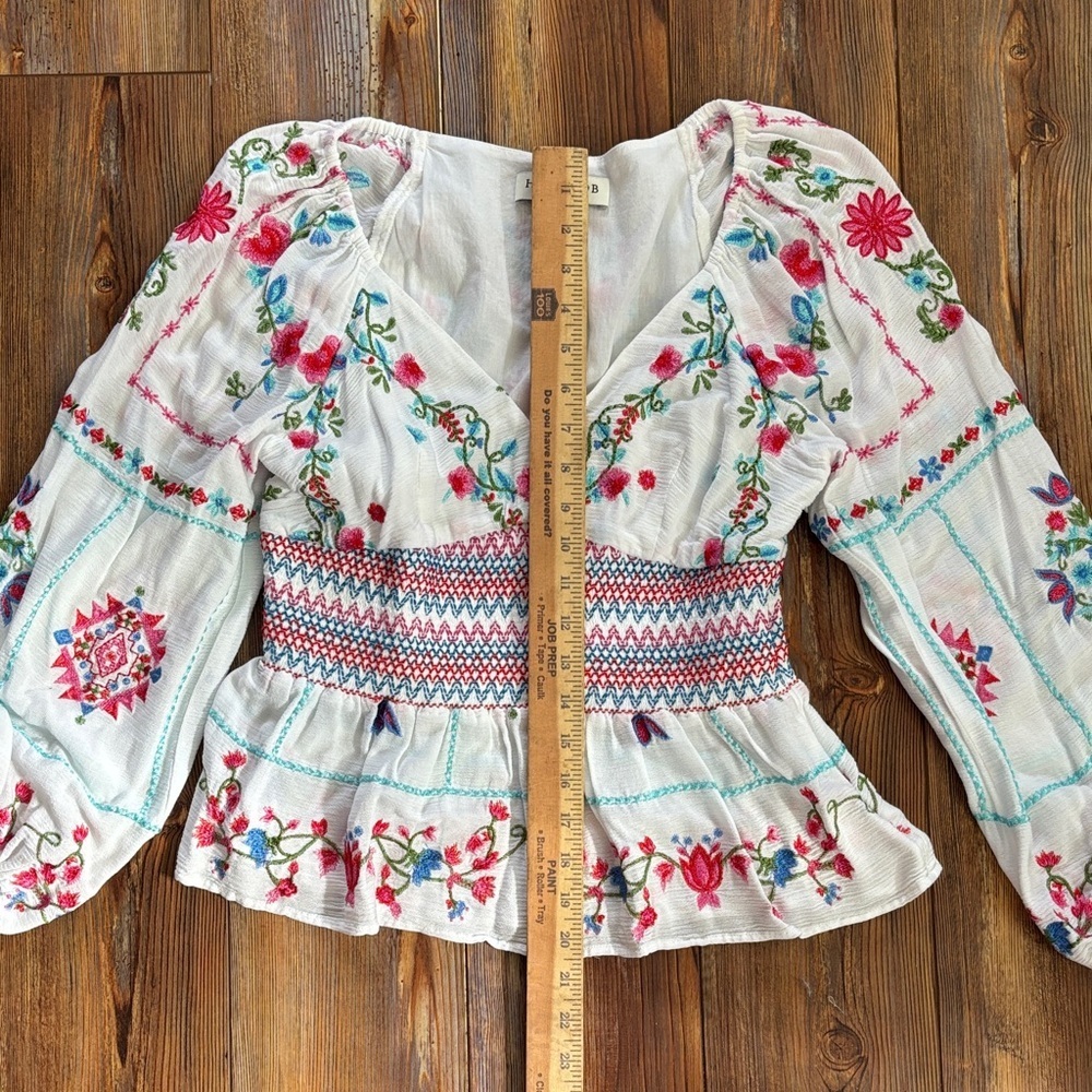 Hale Bob White Blouse with Colorful Floral Embroidery Medium - Picture 4 of 9
